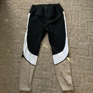 Gap Fit Sculpt Compression Leggings